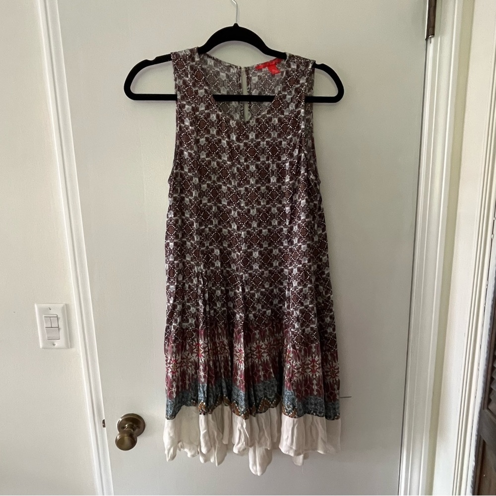 Chelsea & Violet Boho floral midi women’s dress size medium flowy casual summer
